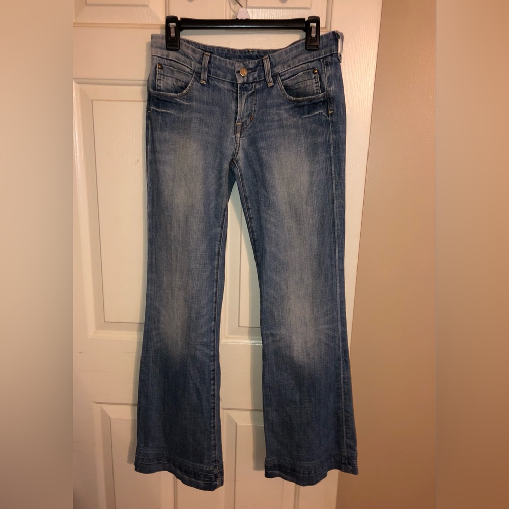 Jeans by Citizens Of Humanity (COH) Size 28 barrel type jean legs